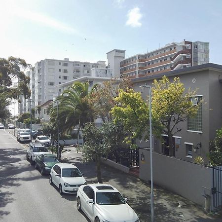 Spring Tide Inn By Ctha Cape Town Exterior foto