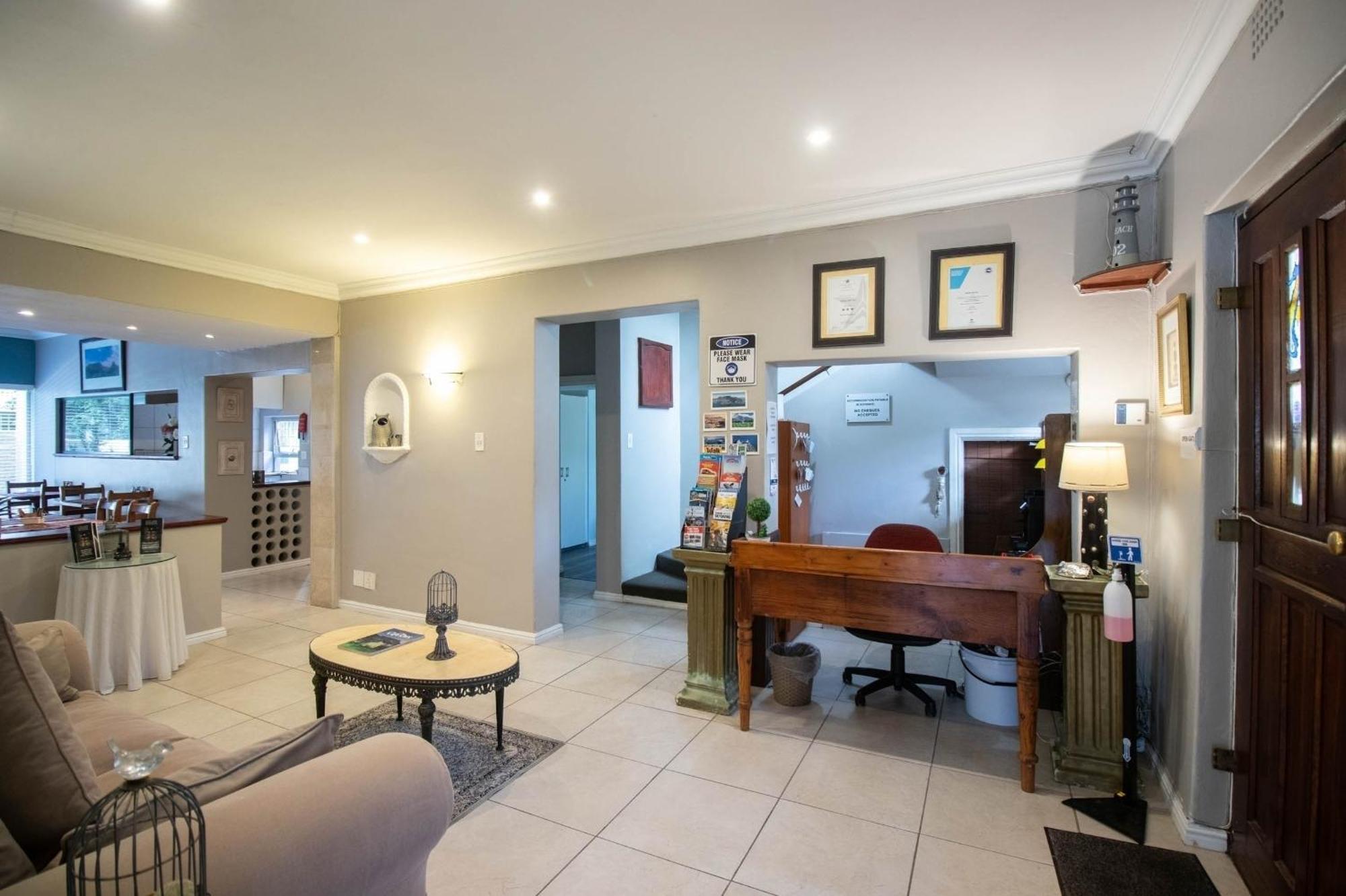 Spring Tide Inn By Ctha Cape Town Exterior foto