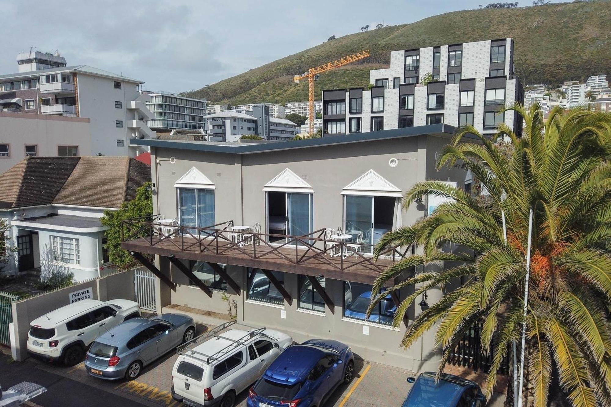 Spring Tide Inn By Ctha Cape Town Exterior foto