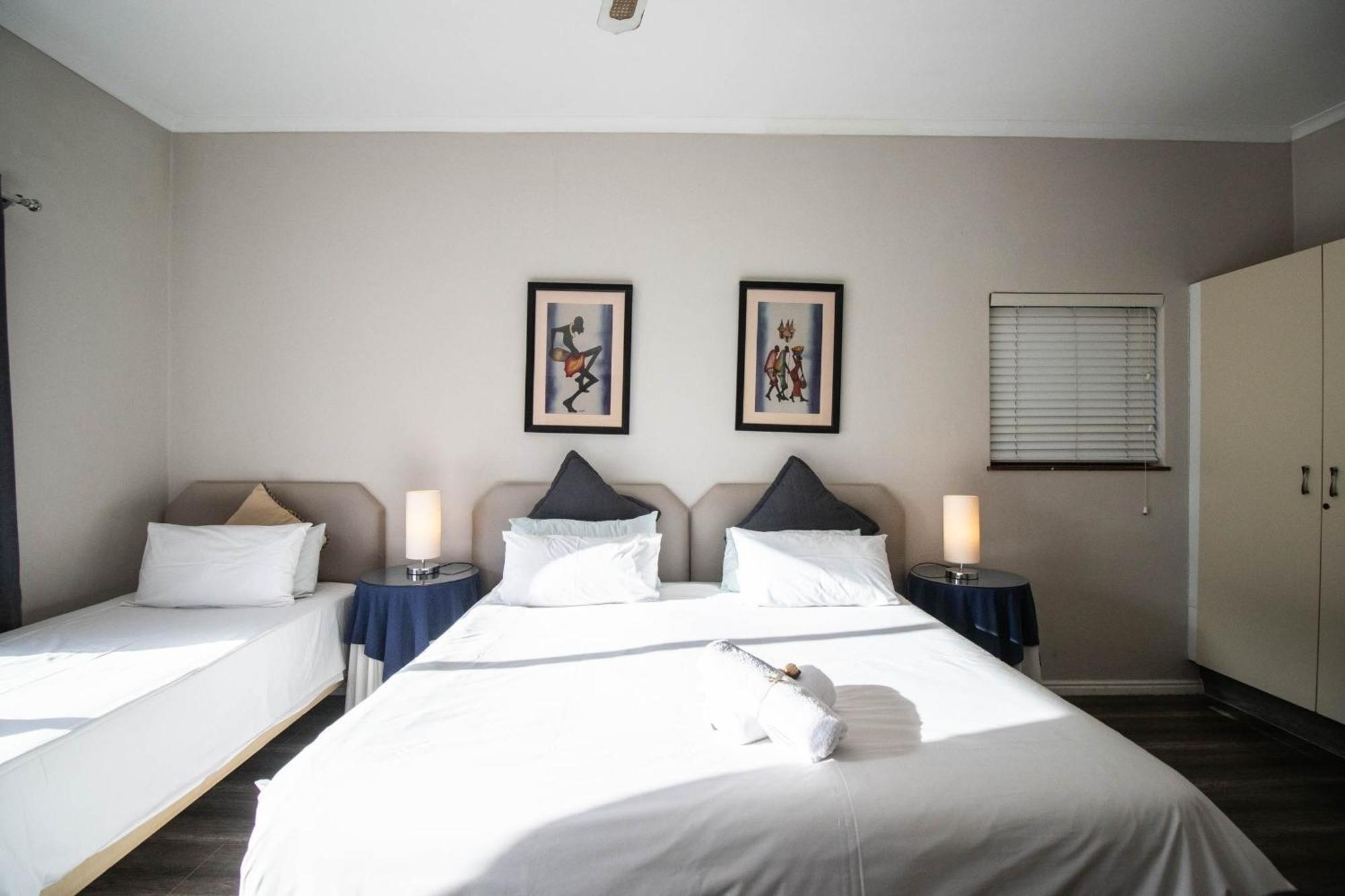 Spring Tide Inn By Ctha Cape Town Exterior foto