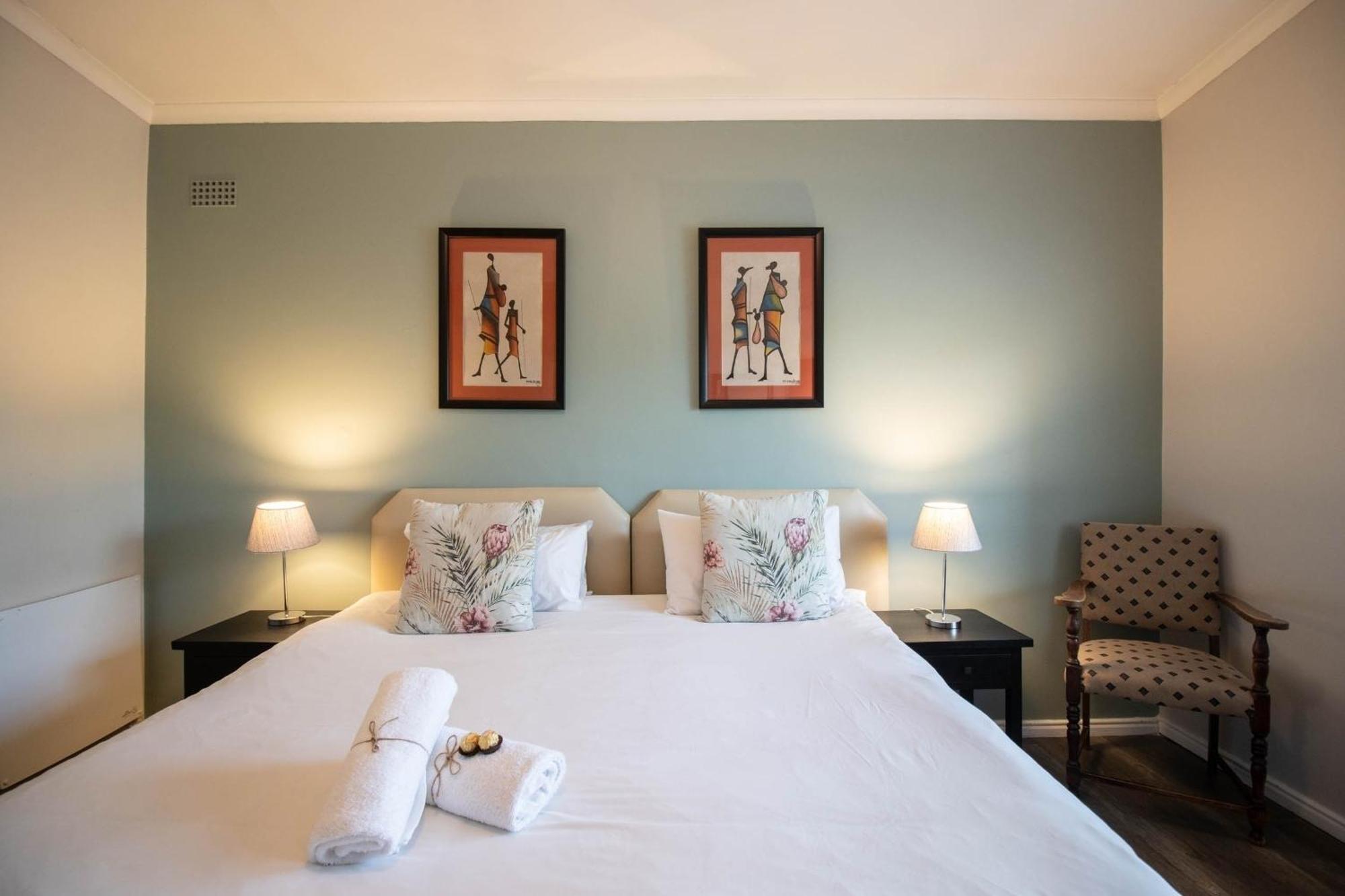 Spring Tide Inn By Ctha Cape Town Exterior foto